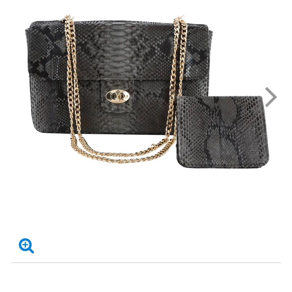 Like New The Pelle Python Collection Essential Cr… - image 1